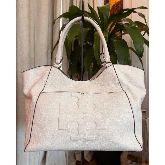 Tory Burch Handbags - ♦️AUTHENTIC TORY BURCH LARGE WHITE BOMBE SATCHEL